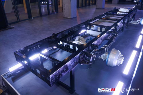 藍(lán)擎 悅高端輕卡正式發(fā)布 售價(jià)10.3萬(wàn) 21.3萬(wàn)